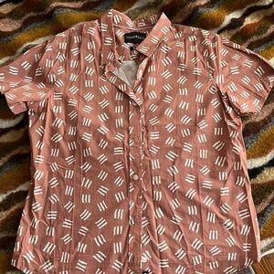 Never Worn - Wildfang printed short sleeve button down shirt